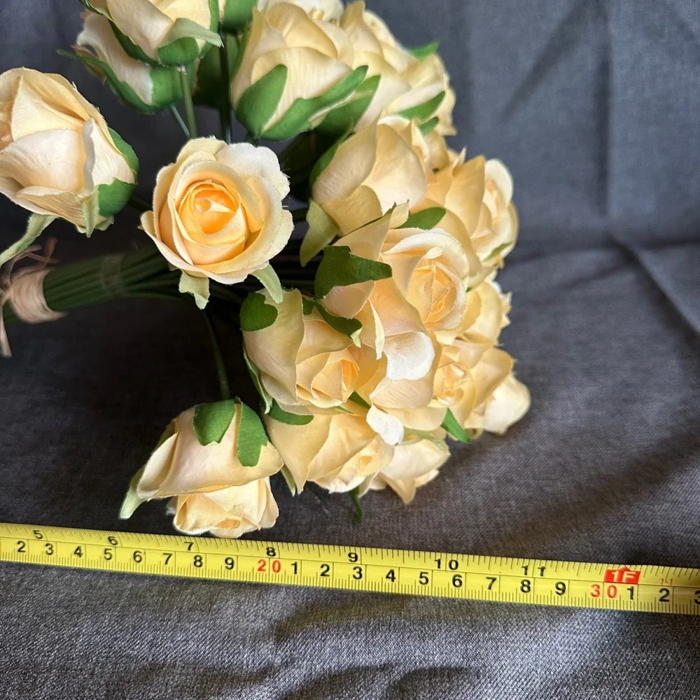 Artificial Roses Yellow Floral Bouquet Faux Silk Flowers Decor